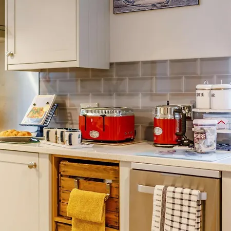 1 Bed In Whitby Oc-90699 بيت للعطل