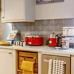 1 Bed In Whitby Oc-90699 Fylingdales