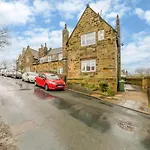 1 Bed In Whitby Oc-90699 Ferienhaus Fylingdales