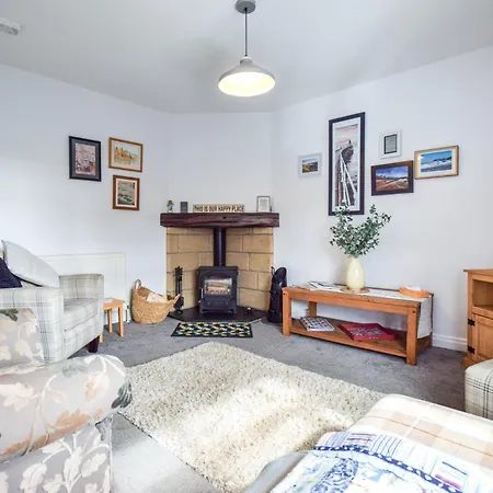 1 Bed In Fylingthorpe 90699 Feriehus