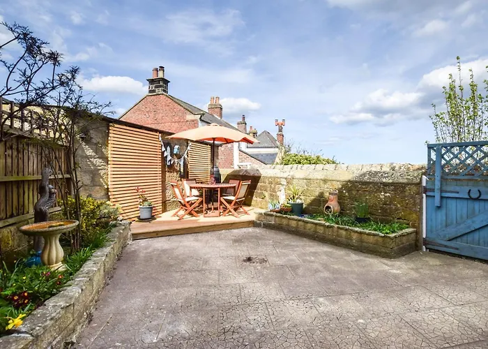 1 Bed In Fylingthorpe 90699