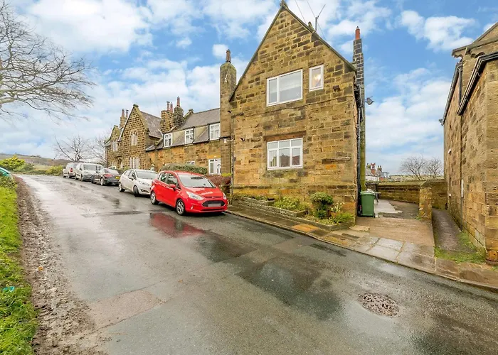 Vakantiehuis 1 Bed In Fylingthorpe 90699 *